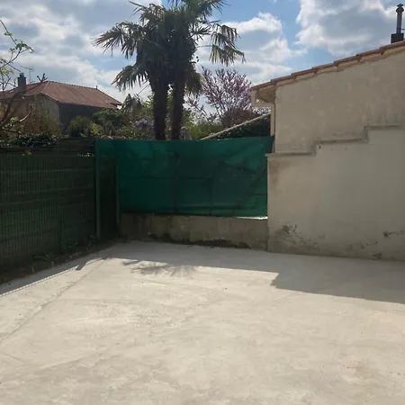 Le Rouget De Lisle Proche Gare Apartment Agen